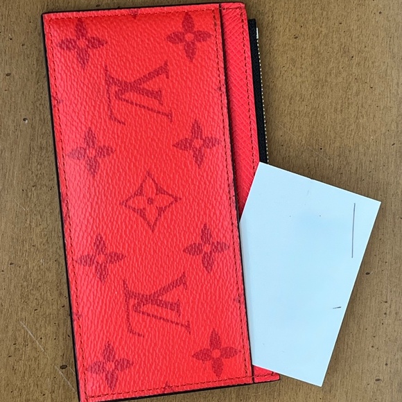 Louis Vuitton Coin Card Holder Taigarama Red - Picture 1 of 9